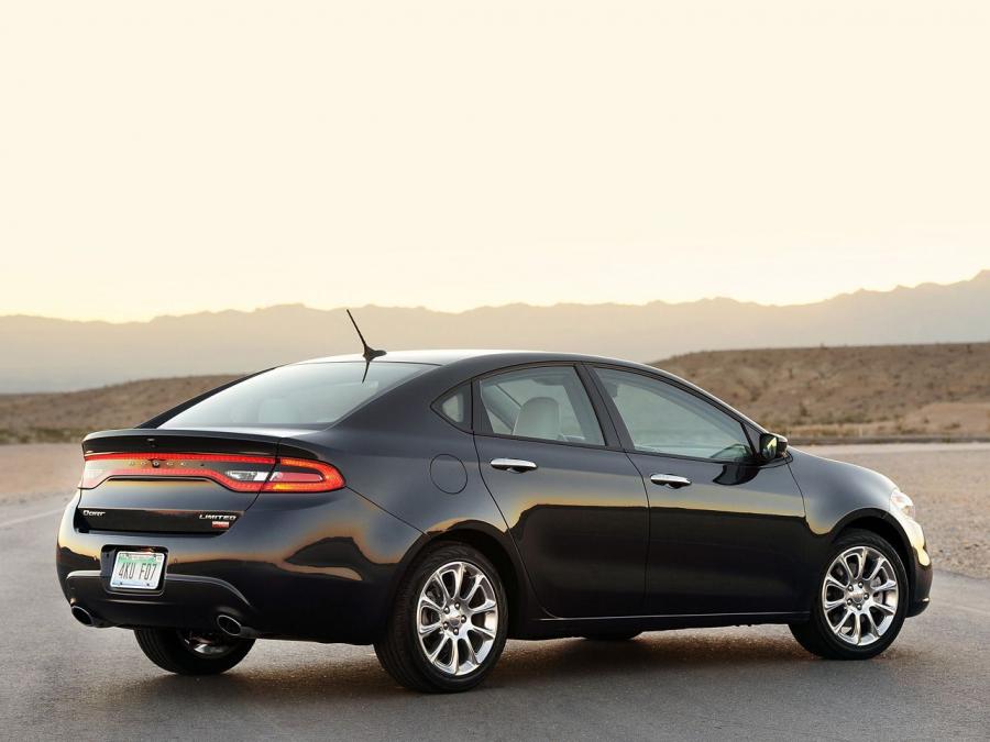  Dodge Dart Limited 2012 года  (фото 18 из 25)